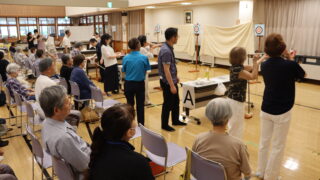 スパッと爽快!スポーツ吹き矢をやってみよう~なごみ会(ひとり暮らし高齢者交流会)を開催しました~